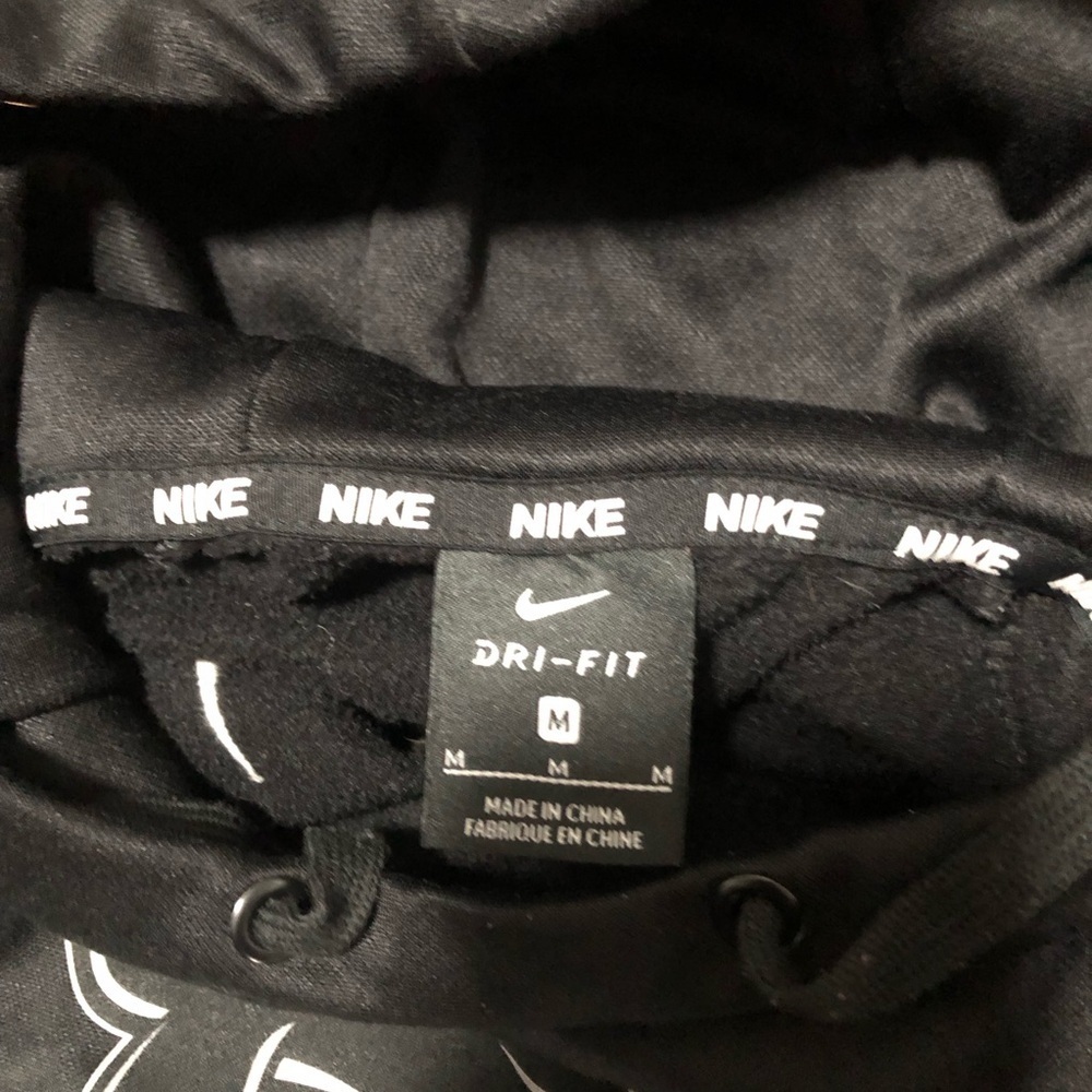Nike Dri-FIT Plymouth State University Tennis Hoodie - Black - Size Medium - Picture 6 of 7